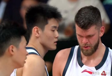 足球-没有职业道德？广东第一外援提前签约下家，将尽快结束季后赛！
